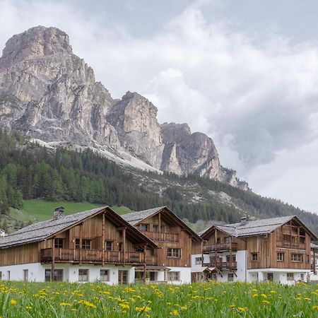 Chalet Ciasa Tino & Sara - Belaval Apartments Corvara In Badia Kültér fotó