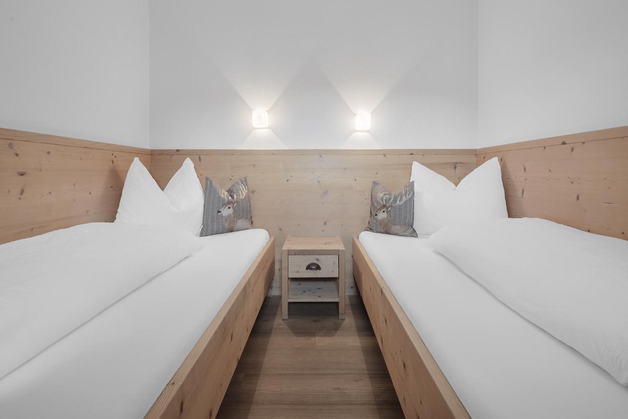 Chalet Ciasa Tino & Sara - Belaval Apartments Corvara In Badia Kültér fotó