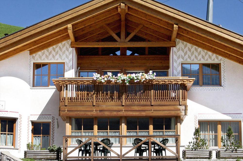Chalet Ciasa Tino & Sara - Belaval Apartments Corvara In Badia Kültér fotó